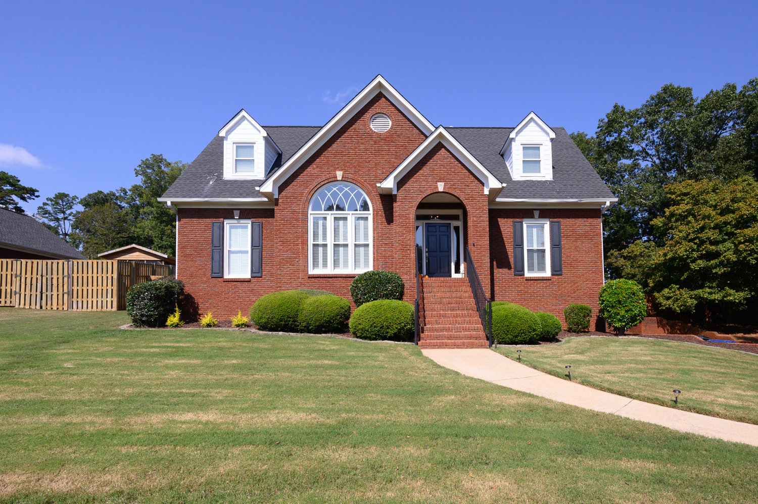 Virtual Tour of Birmingham Metro Real Estate Listing For Sale | 3736 Lookout Drive, Trussville, AL 35173