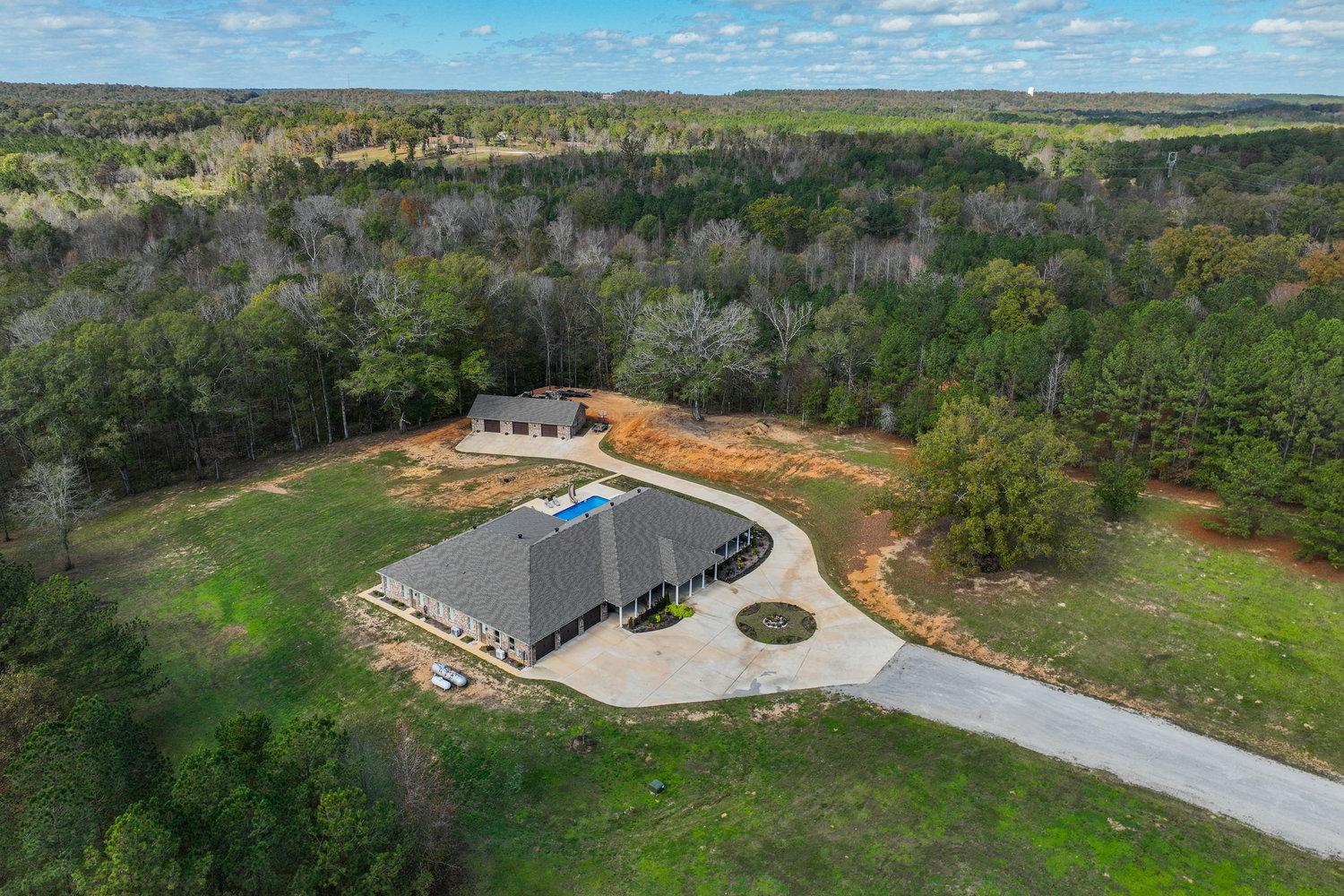 Virtual Tour of Birmingham Metro Real Estate Listing For Sale | 4550 Newbold Road, Bessemer, AL 35022