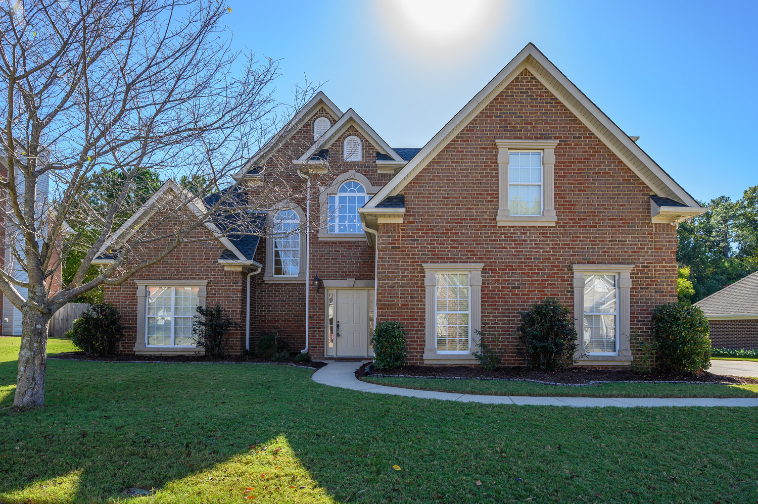 Virtual Tour of Birmingham Metro Real Estate Listing For Sale | 525 Thorn Berry Lane, Birmingham, AL 35242