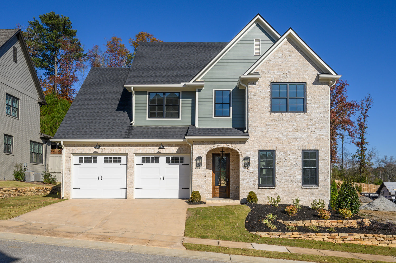 Virtual Tour of Birmingham Metro Real Estate Listing For Sale | 809 Southbend Lane, Vestavia Hills, AL 35216